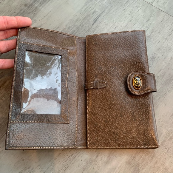 Authentic Gucci Wallet~ like new! - Picture 5 of 8